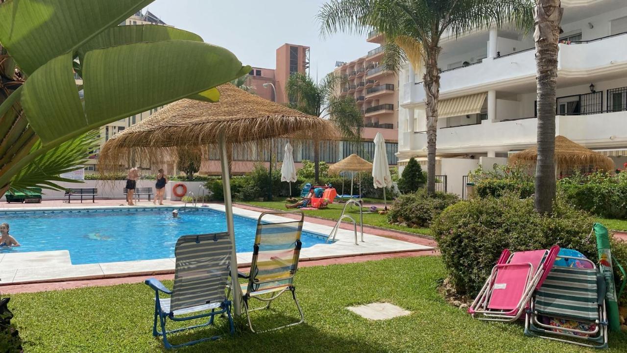 Carihuela Plaza Del Remo Apartment Torremolinos Bagian luar foto