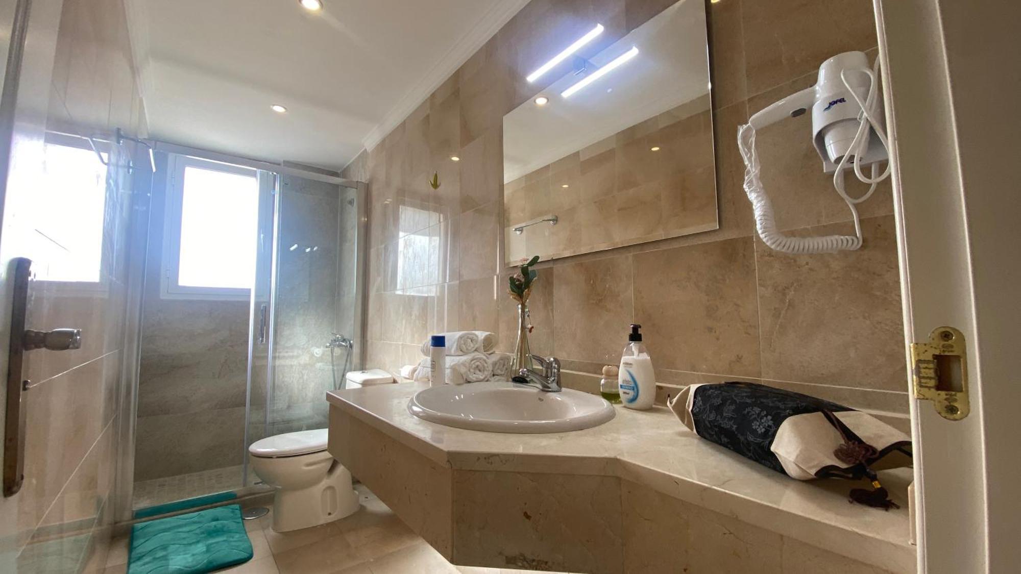 Carihuela Plaza Del Remo Apartment Torremolinos Bagian luar foto