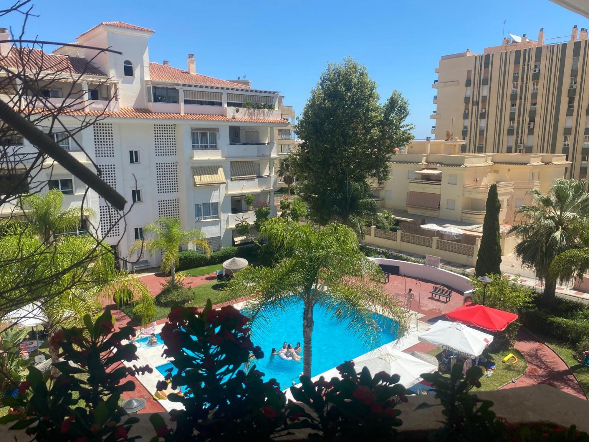 Carihuela Plaza Del Remo Apartment Torremolinos Bagian luar foto